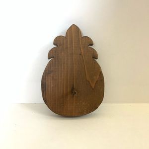 Wooden Pineapple Hanger